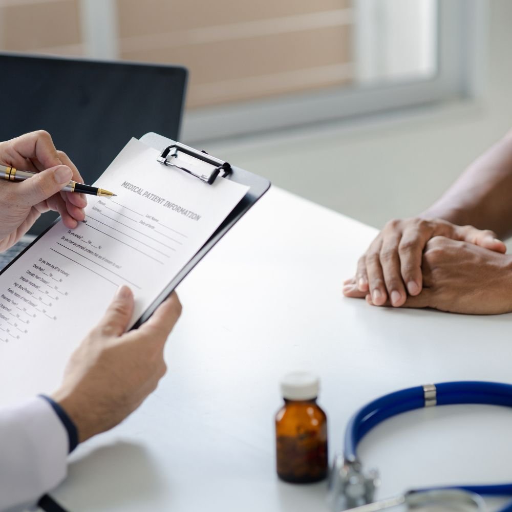 Institutional claims vs professional claims: Understanding the key differences in healthcare